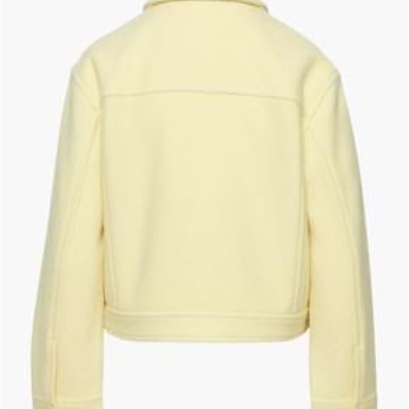 Autumn Shirt Jacket
Boxy merino wool utility shacket XL - Picture 3 of 3